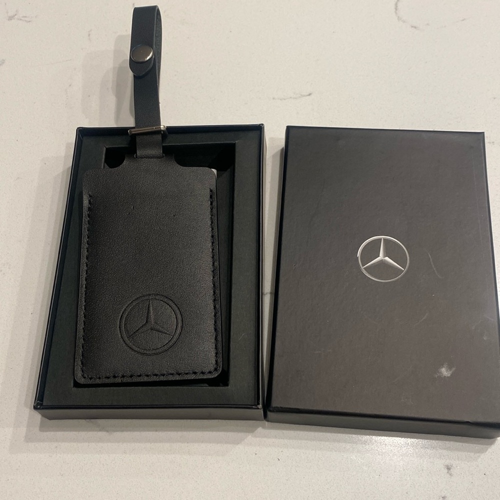 New Mercedes Benz Luggage Tag
